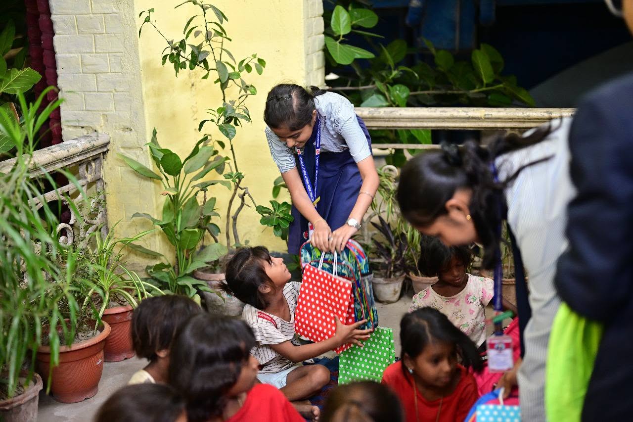 “Barandaye Roddur” – Bringing Sunshine to Children’s Lives