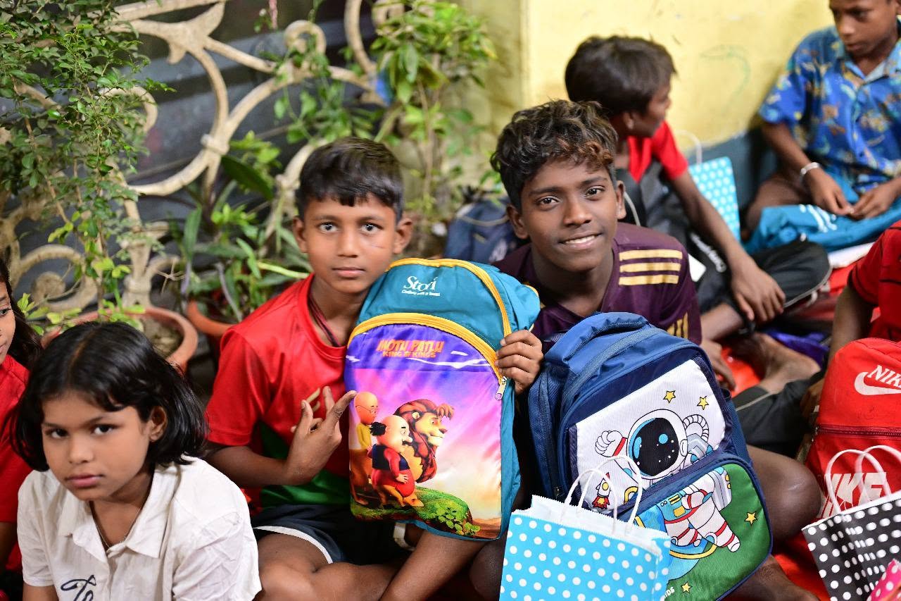 “Barandaye Roddur” – Bringing Sunshine to Children’s Lives